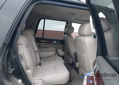 2004 Lincoln Navigator from USA, damaged, VIN 5LMFU28R04LJ05230